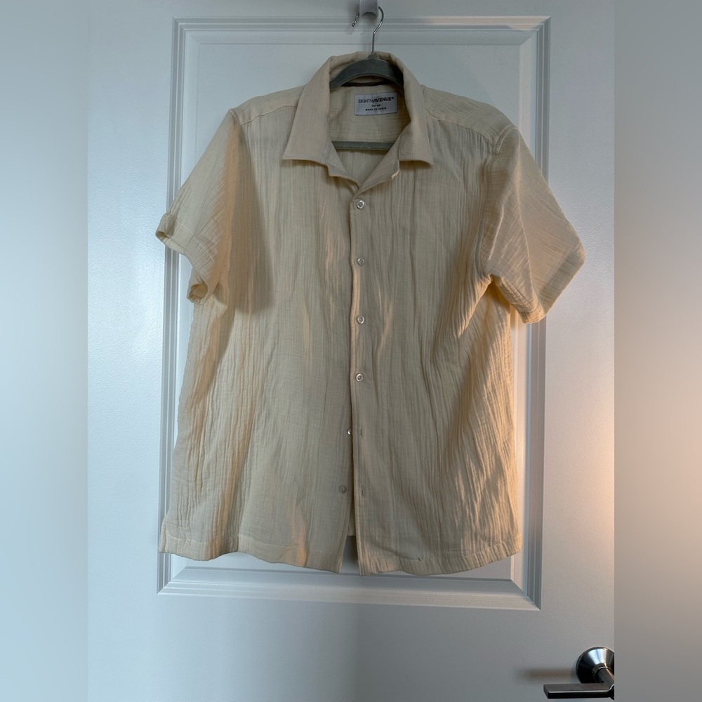 Eighth Avenue Men's Button Down Tee